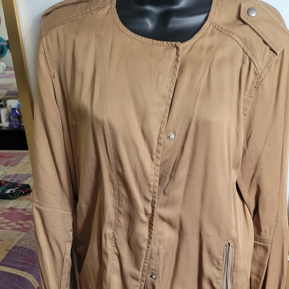 Gap Collarless Utility Jacket - image 6
